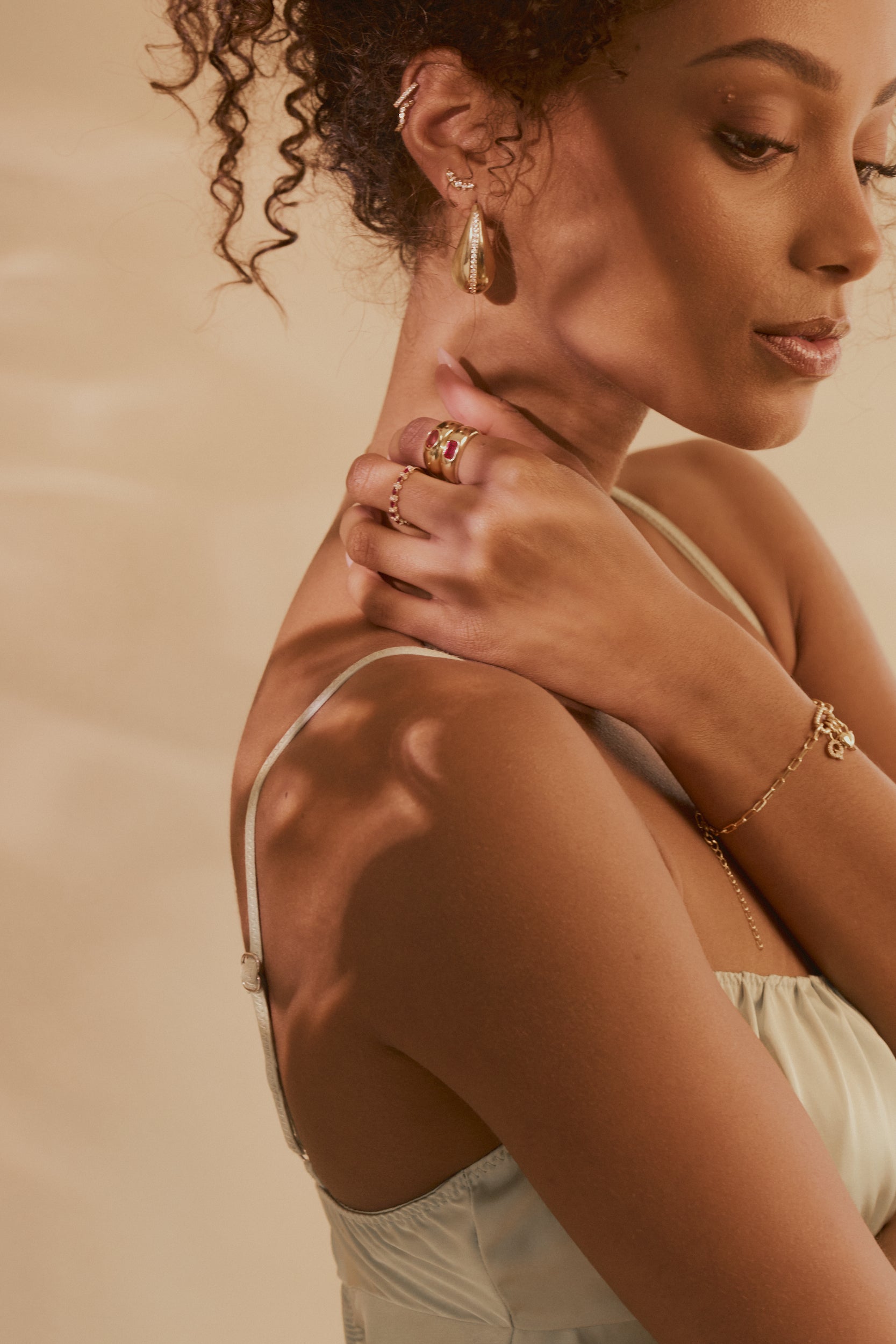 Pendientes Elara