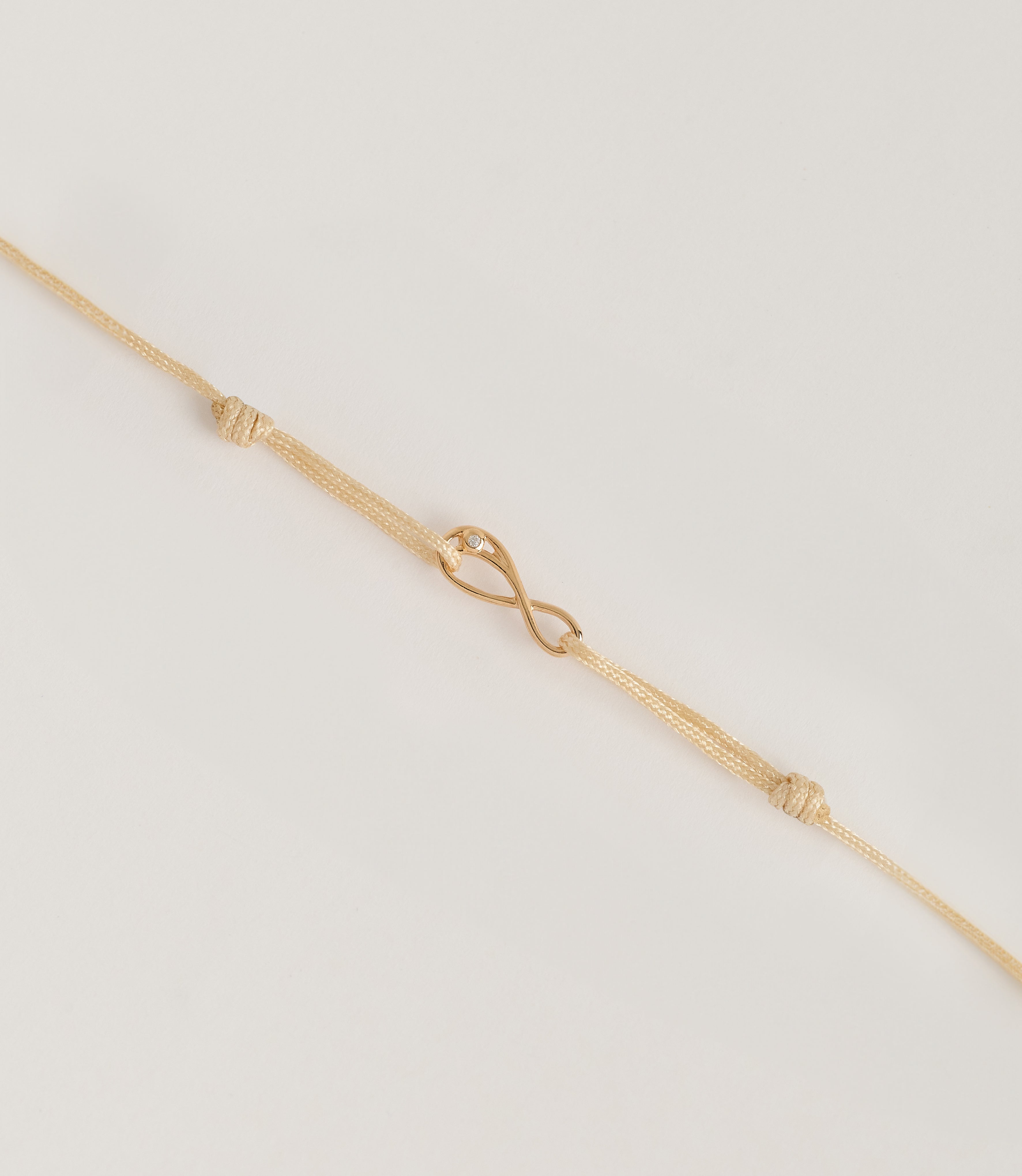 Bracelet cordon infini