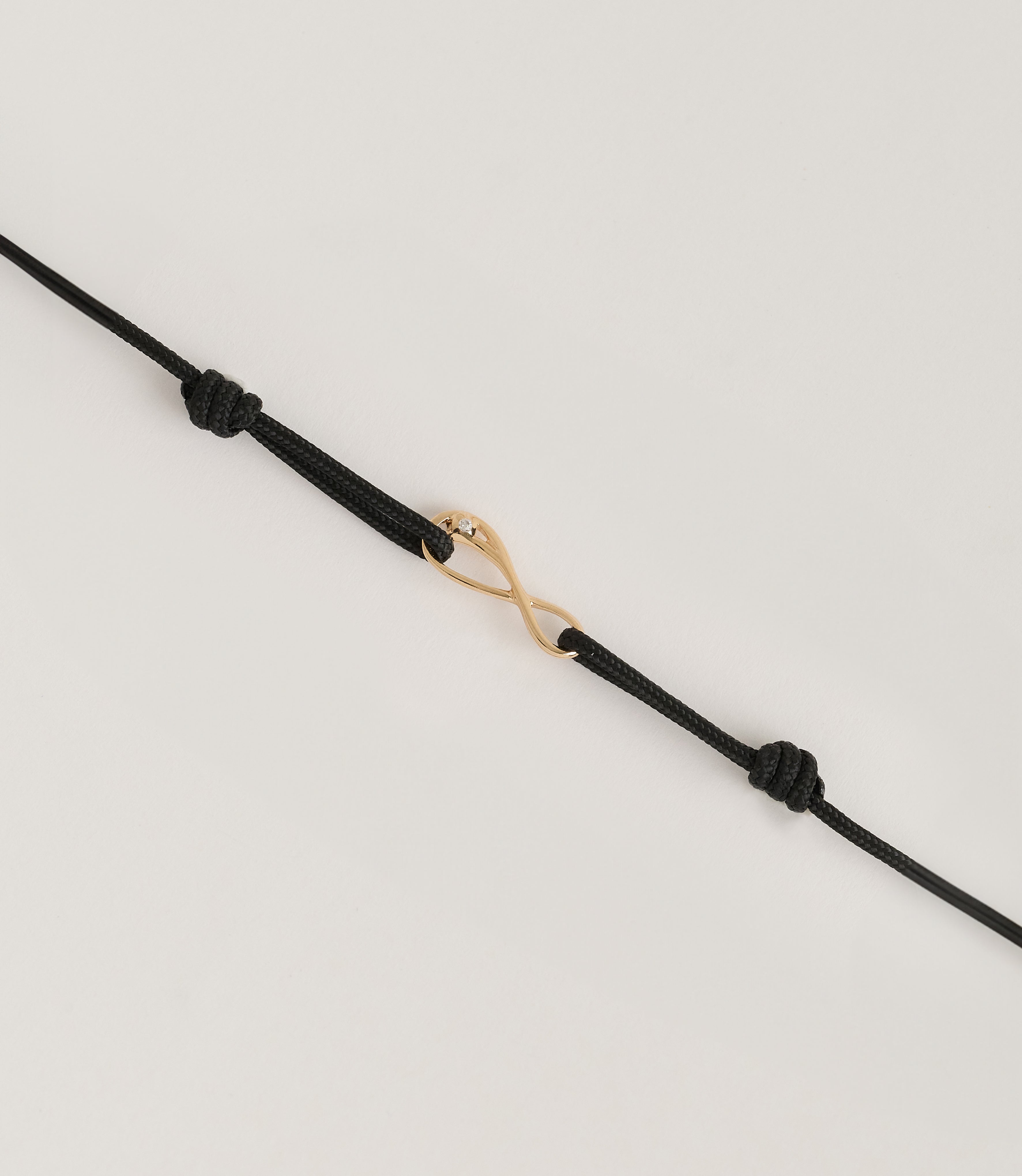 Bracelet cordon infini