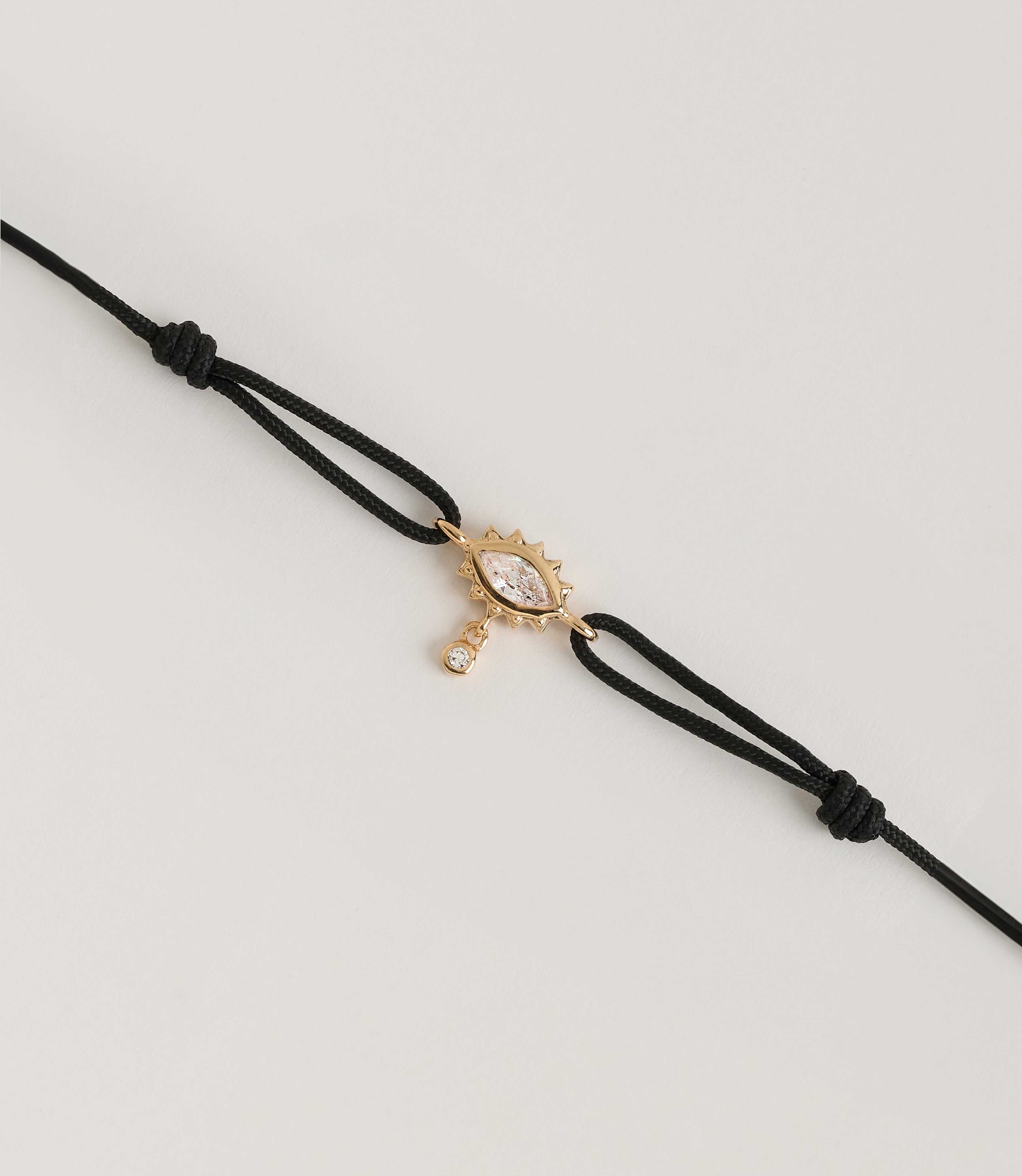 Bracelet cordon oeil