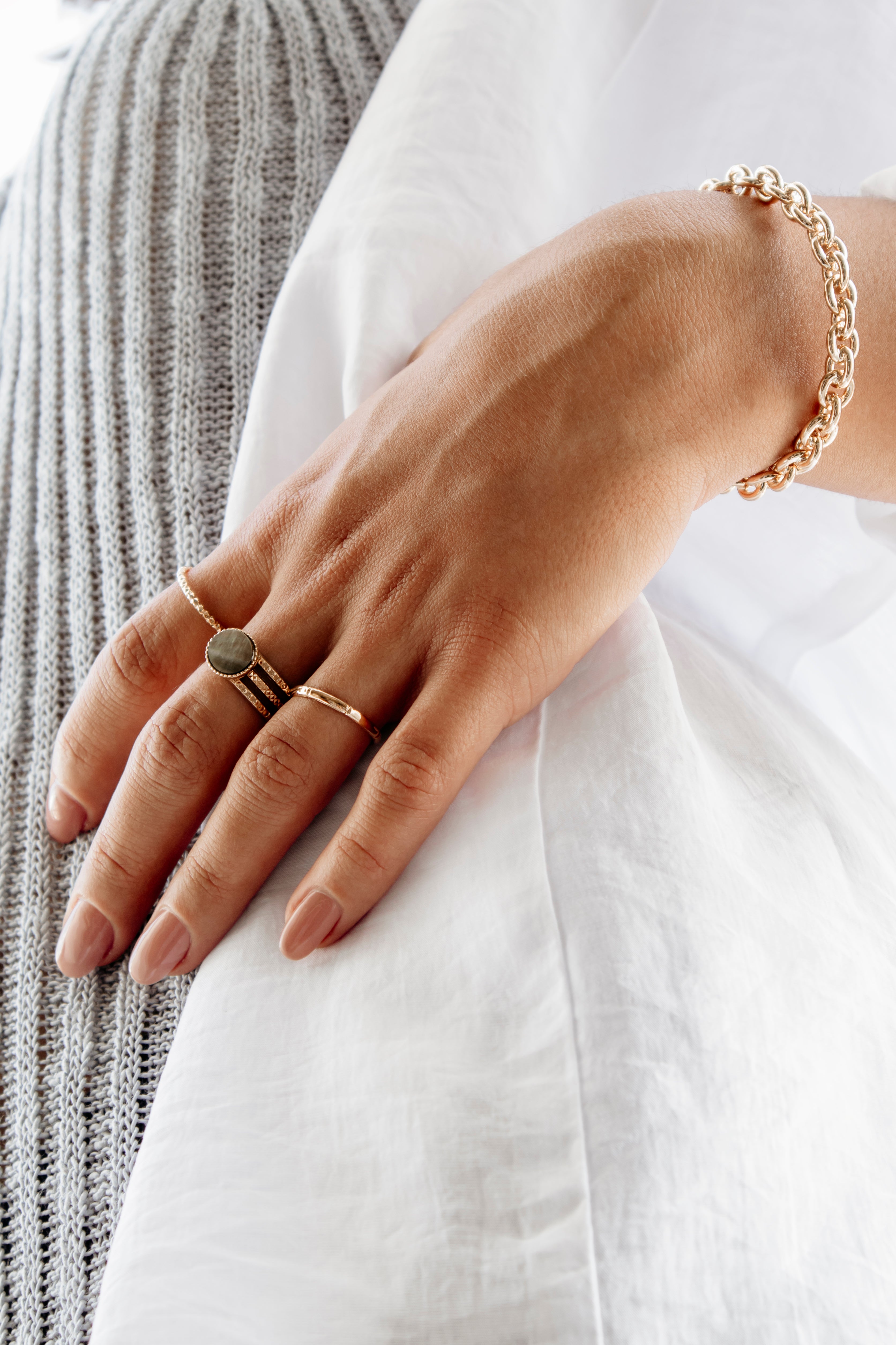 Esther ring