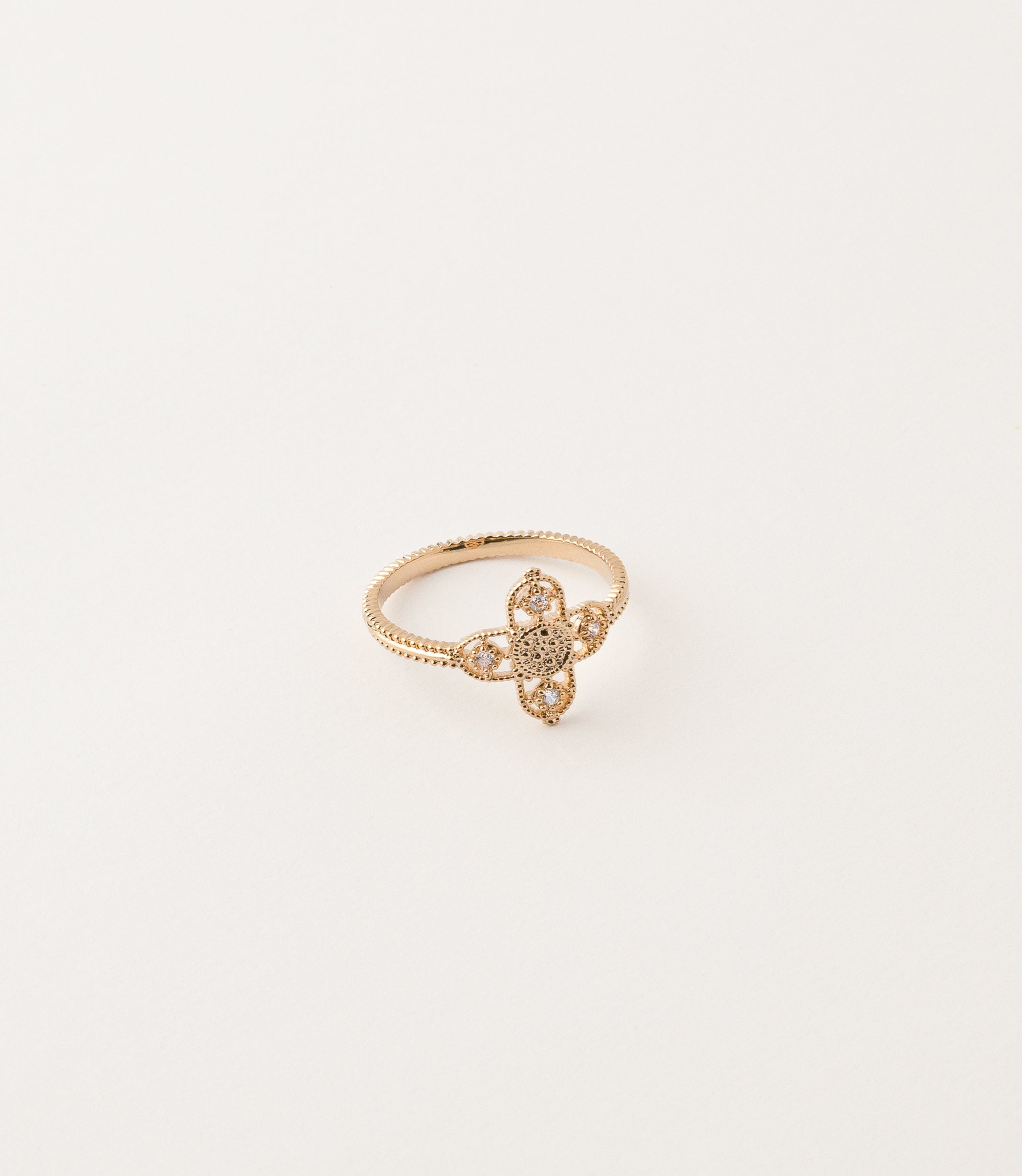 Anello Alambra