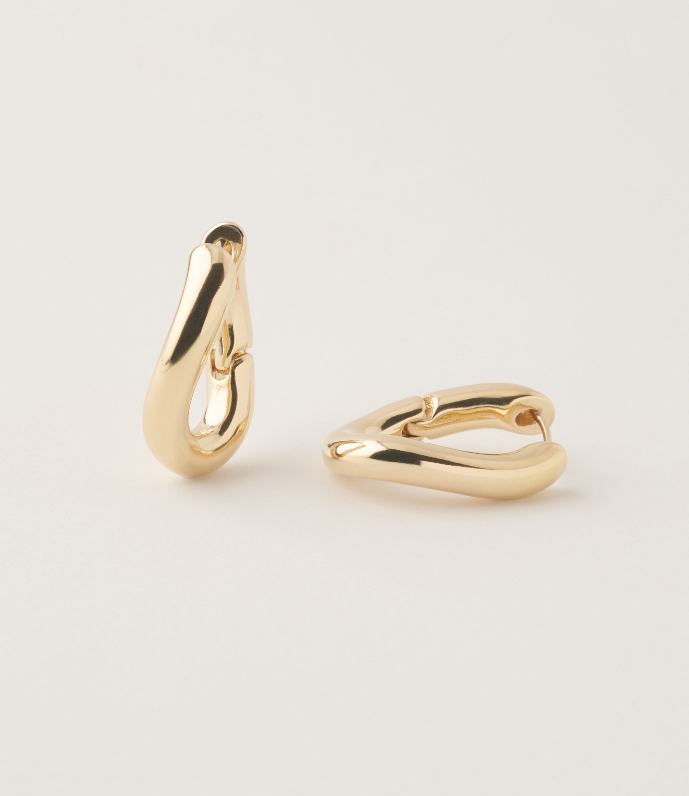 Sybille hoop earrings